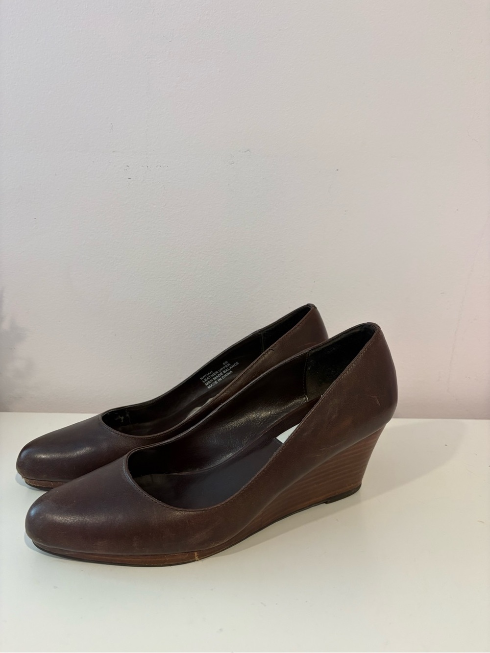 Steve Madden Dark Brown Leather Wedge Pumps 6
